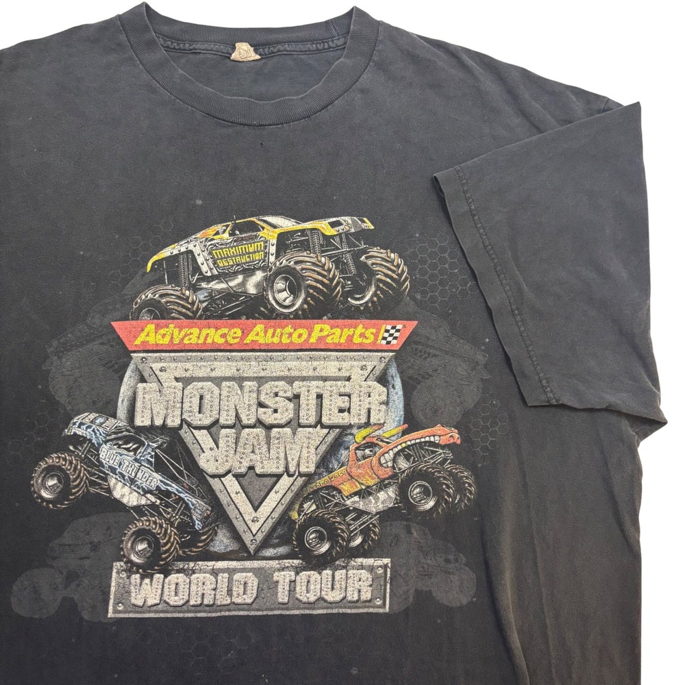 Monster Jam World Tour 2010 T-Shirt Mens 2XL Advance Auto Parts Graphic Black